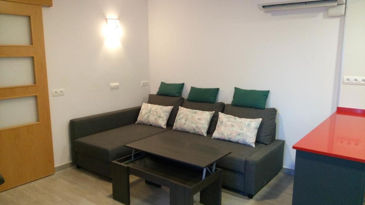 Apartaments Tarraco Камбрильс Экстерьер фото